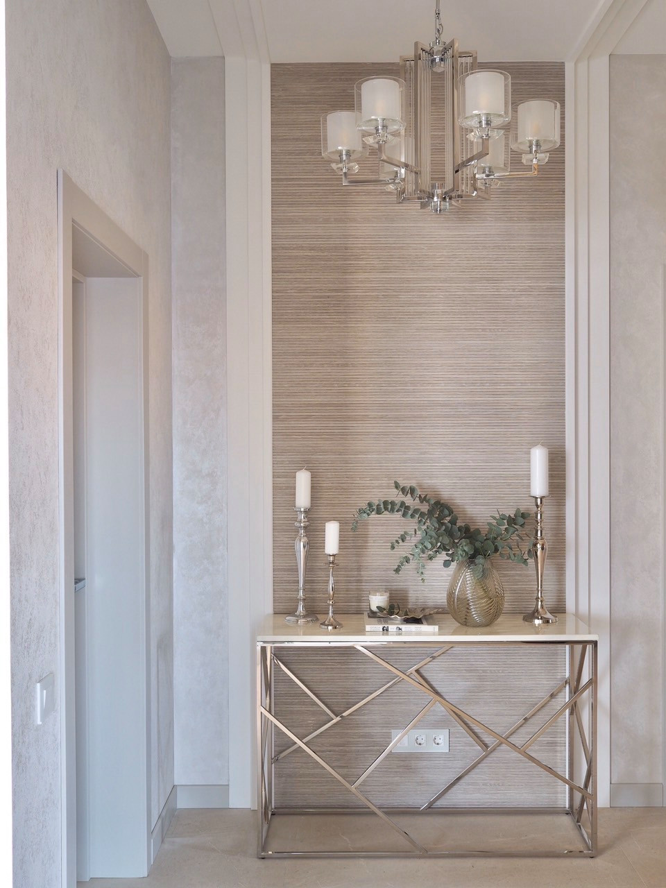 ДОМ С ПРИРОДНЫМИ АКЦЕНТАМИ