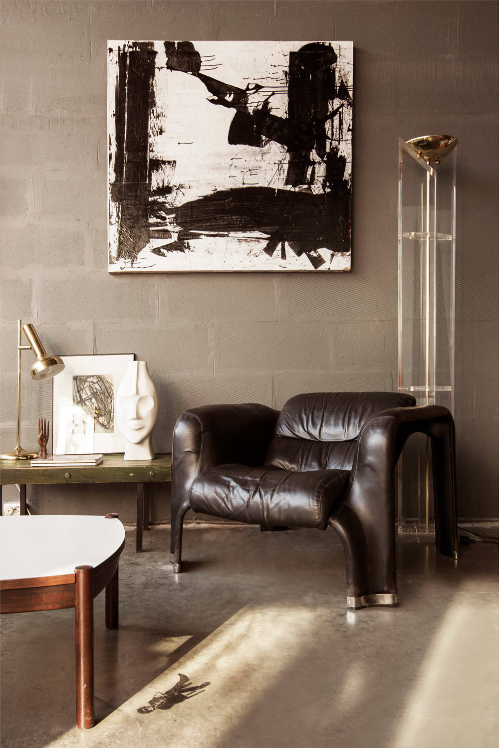 Портрет: Шоу-рум винтажной мебели и аксессуаров Repeat Story