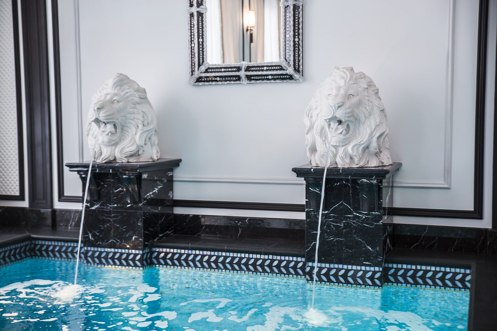 Лазурный ампир