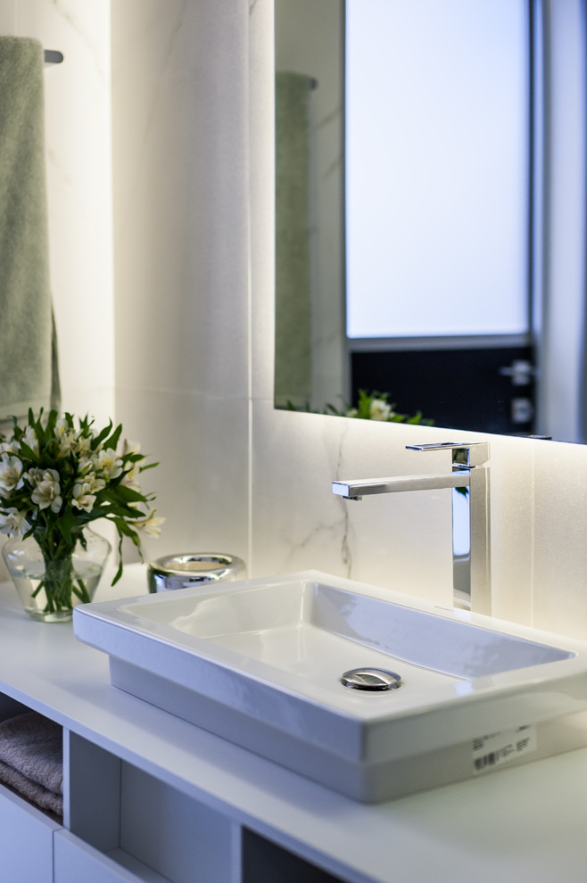 Контемпорари для холостяка