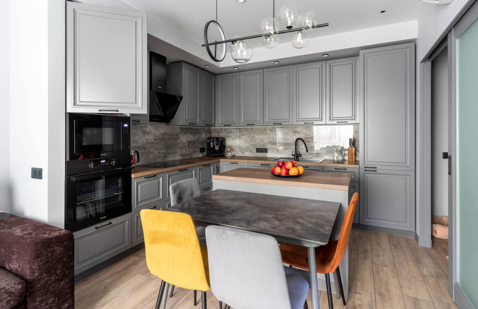 Обложка проекта: Кухня Италия в цвете мокрого асфальта