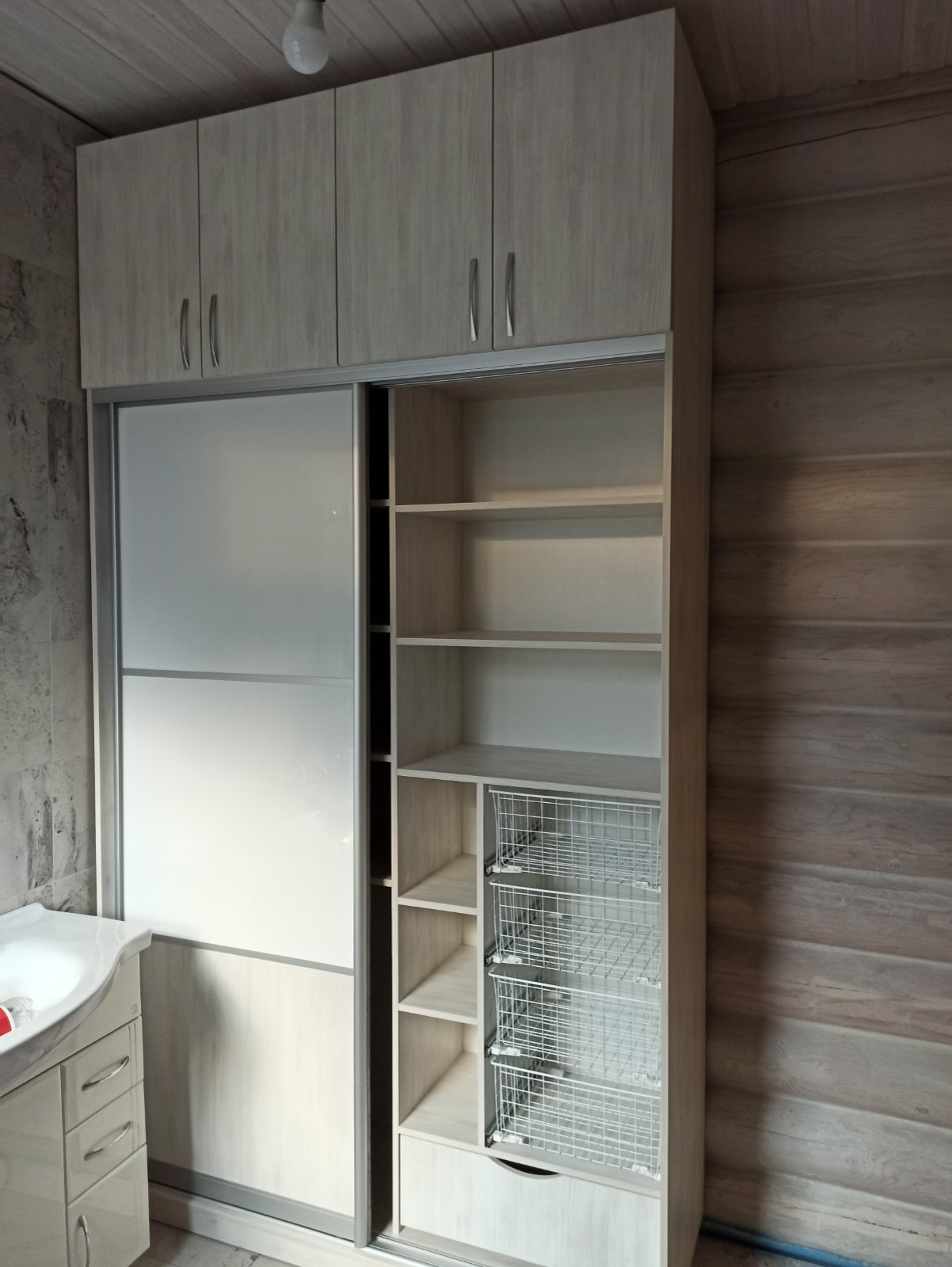 Обложка проекта: Шкаф в ванную комнату