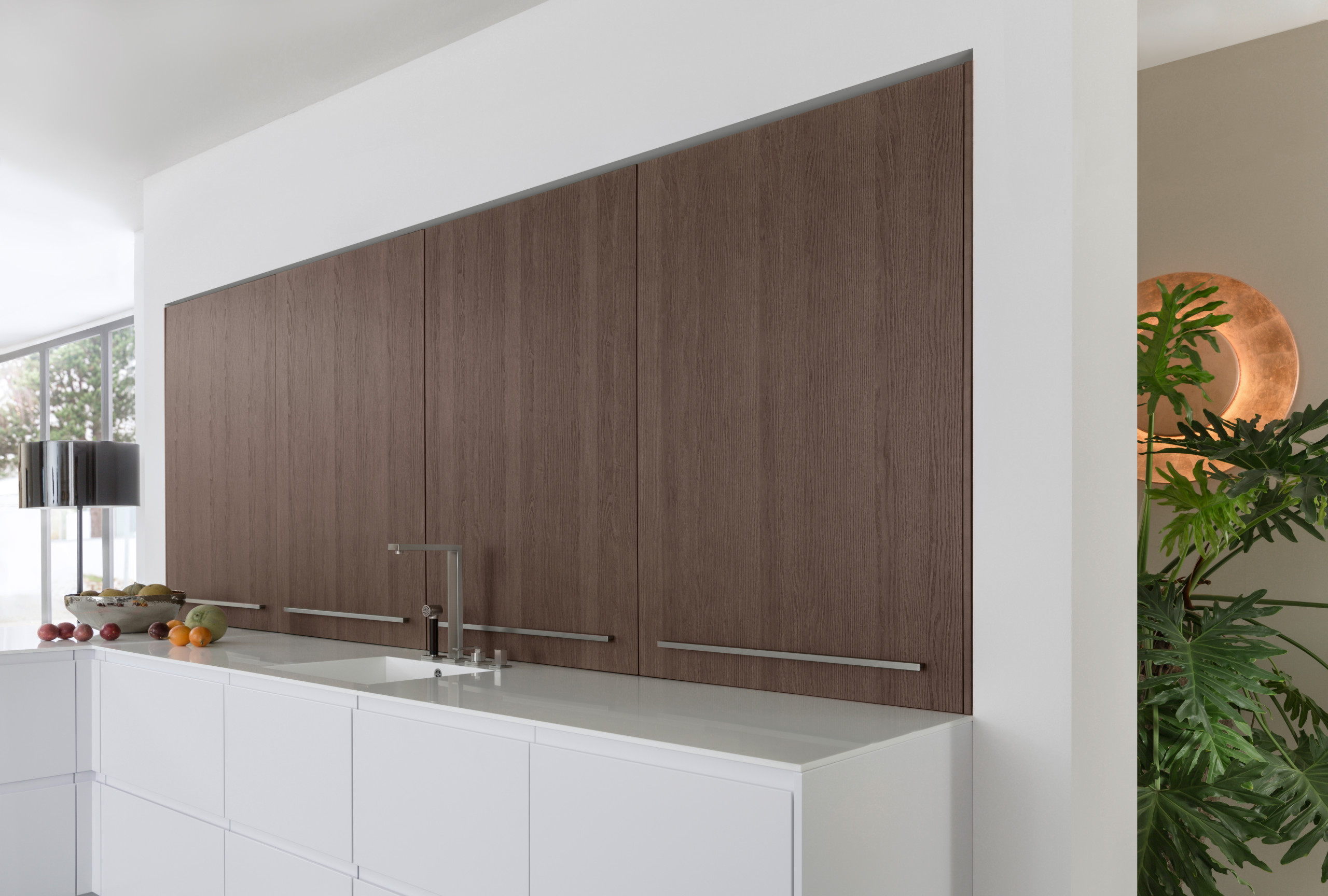 Так можно: Гараж для чайника и прочих кухонных машин