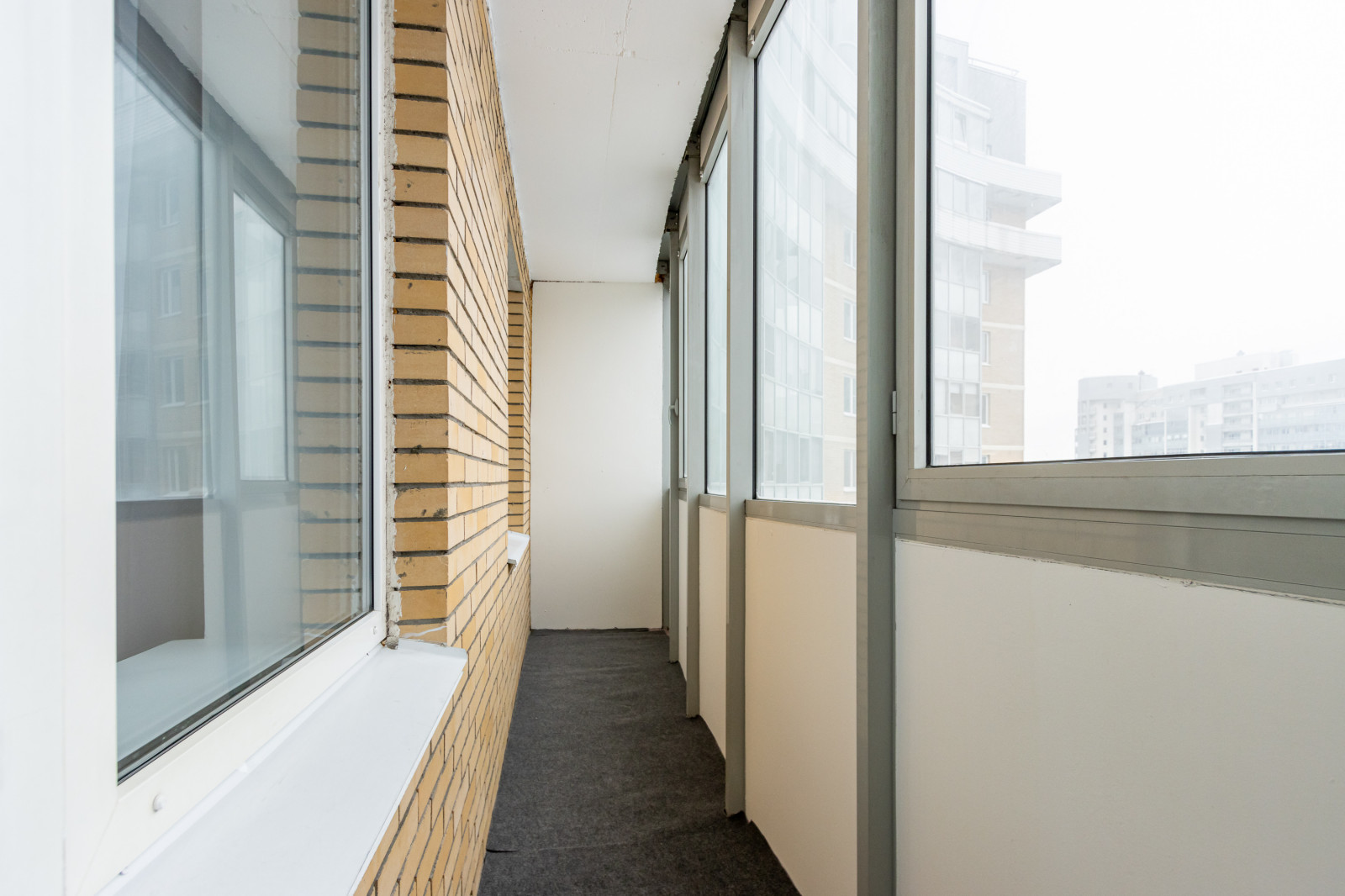 Проспект Славы 52