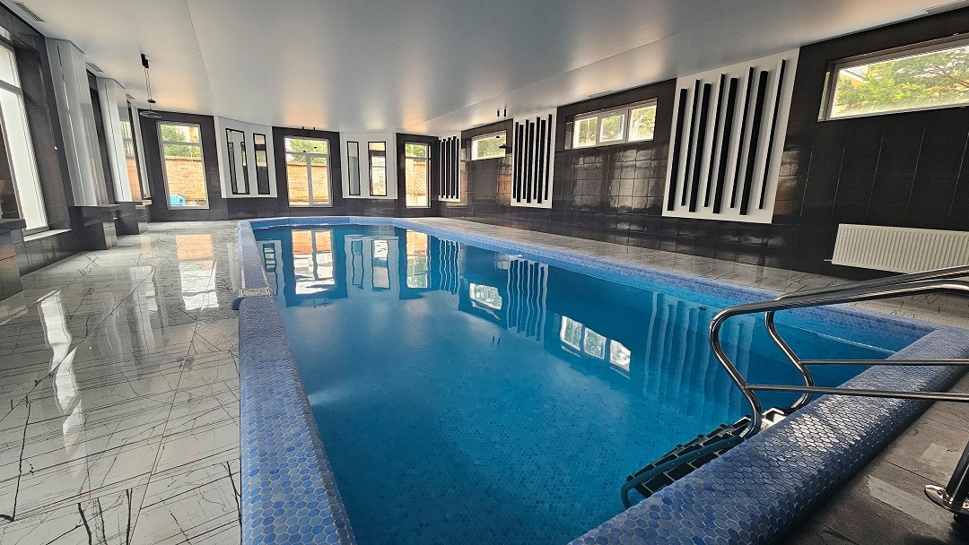 Бассейн на Рублевке