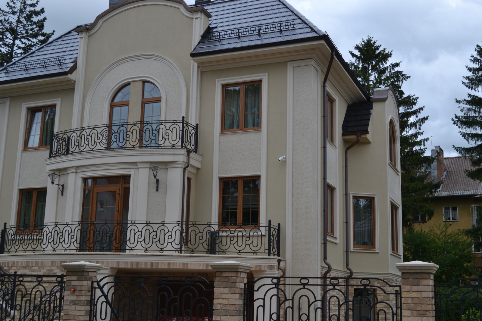 Фасадный декор