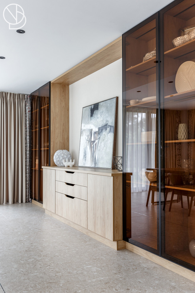 Столовая, шкаф