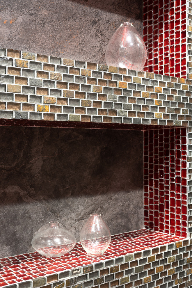 Разные полюса.