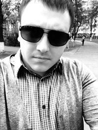 Александр Лазарев