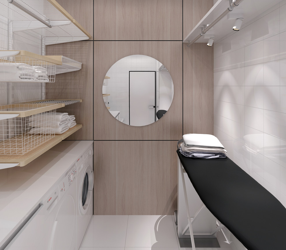 Трехкомнатная на Мосфильмовской г.Москва