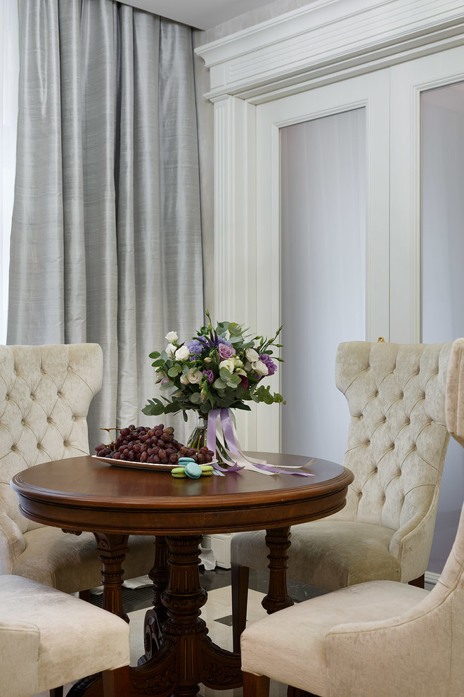 Новая Классика для молодой семьи на Набережной Фонтанки 280 м2