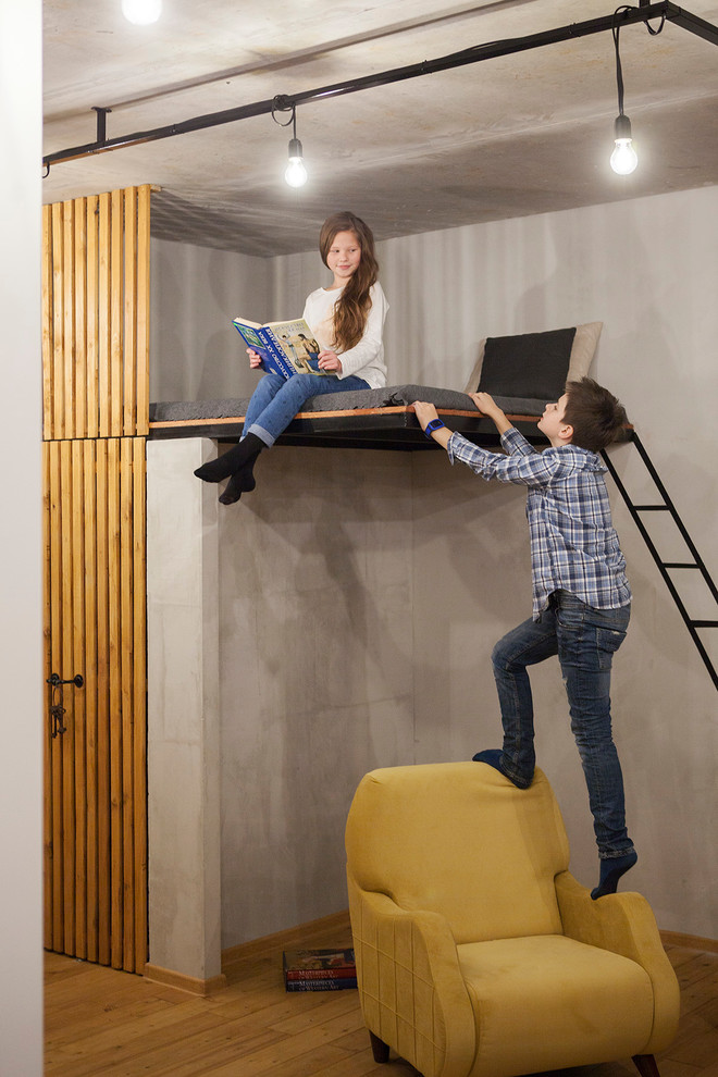 В гостях: Новый год в Ромашково с деревянной елкой и Малевичем