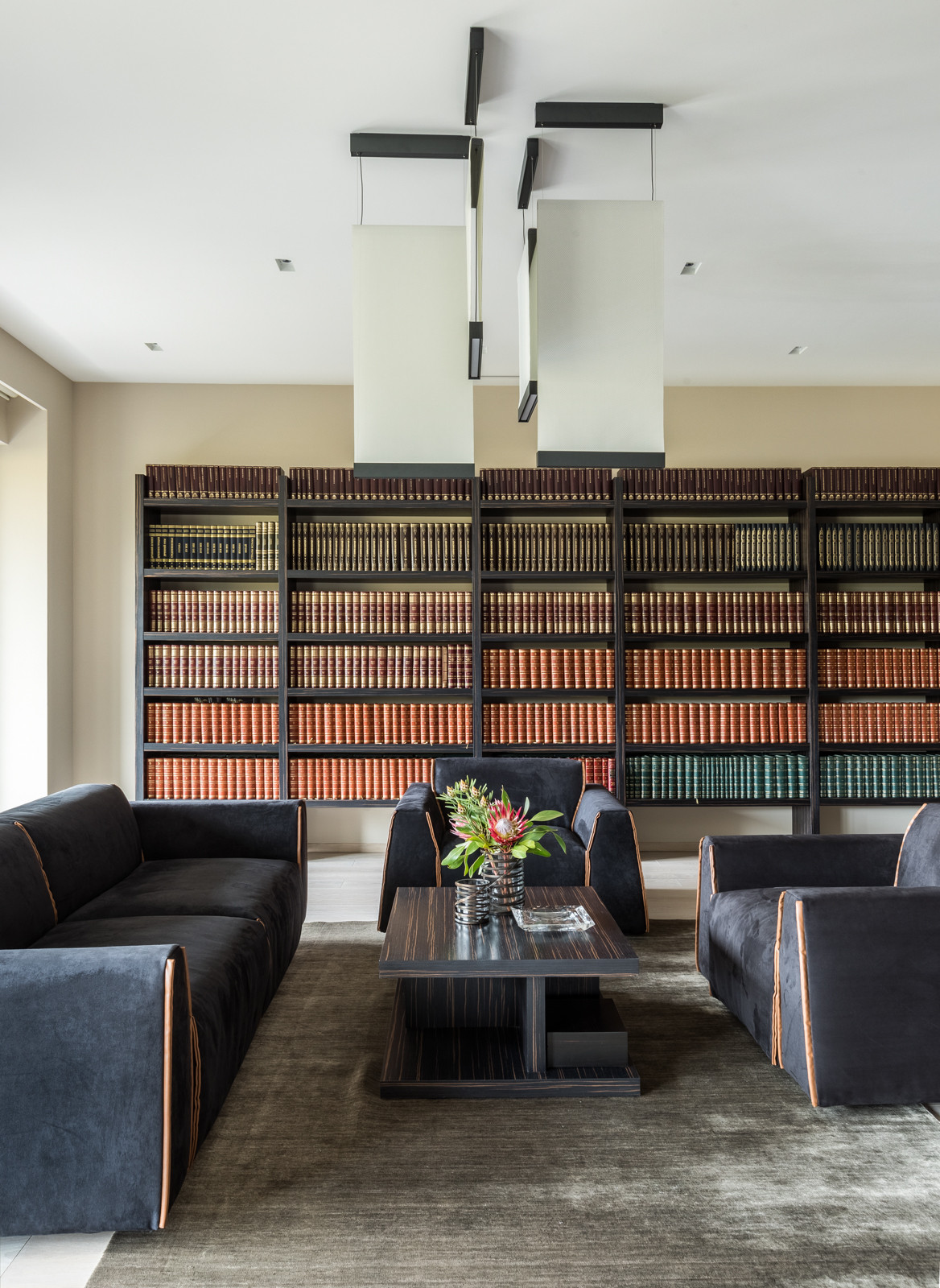 "На своем месте", многокомнатная квартира в жк "Снегири-Эко"