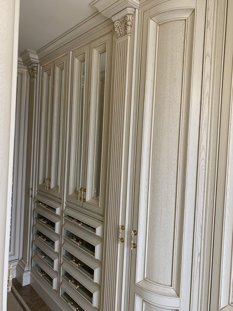 Деревянный интерьер квартиры