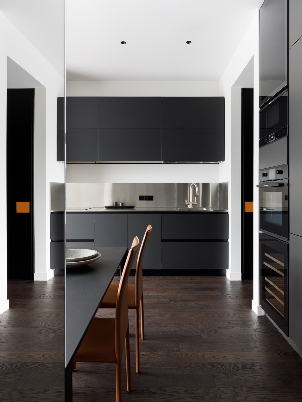 Квартира 55 м2 в небоскребе Capital Towers