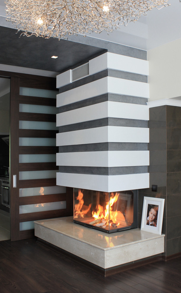 Камин в гостиной