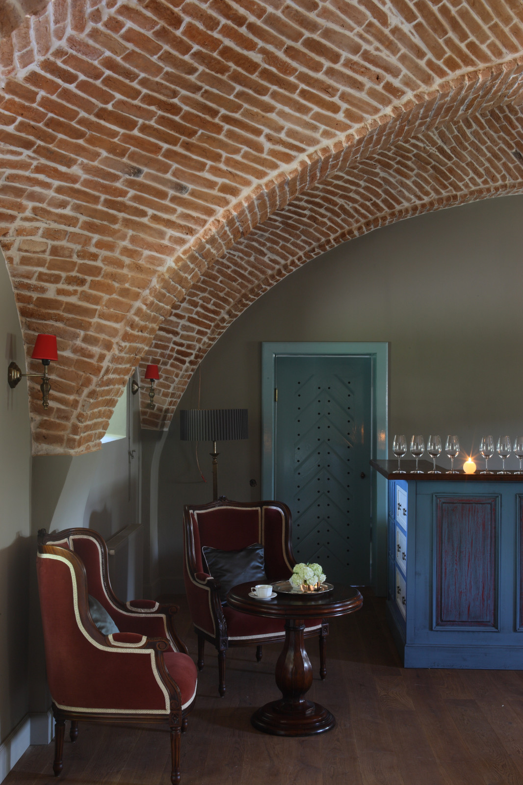 Бар в Замке