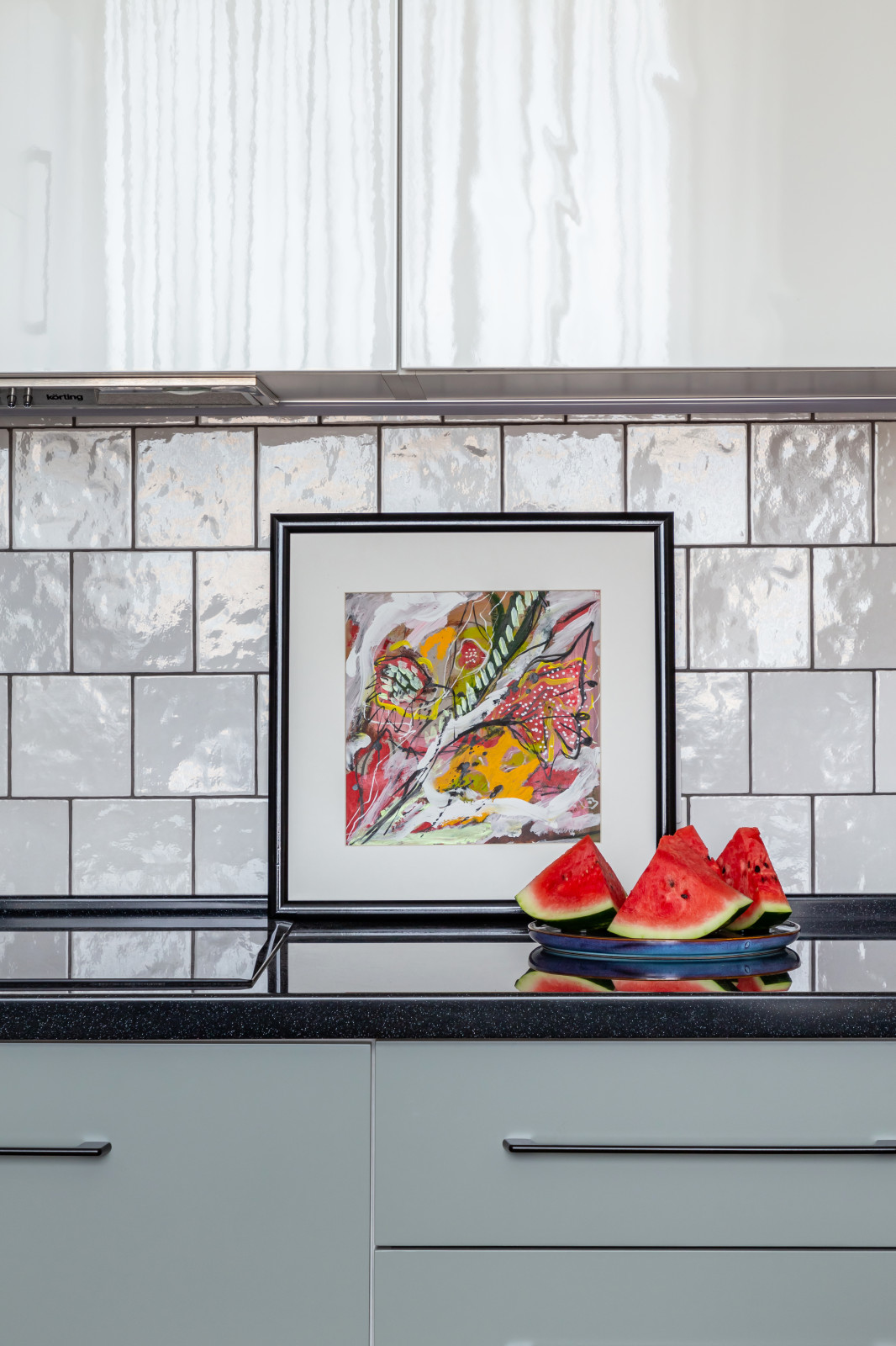 Здесь лето. Проект Вики Вишневской