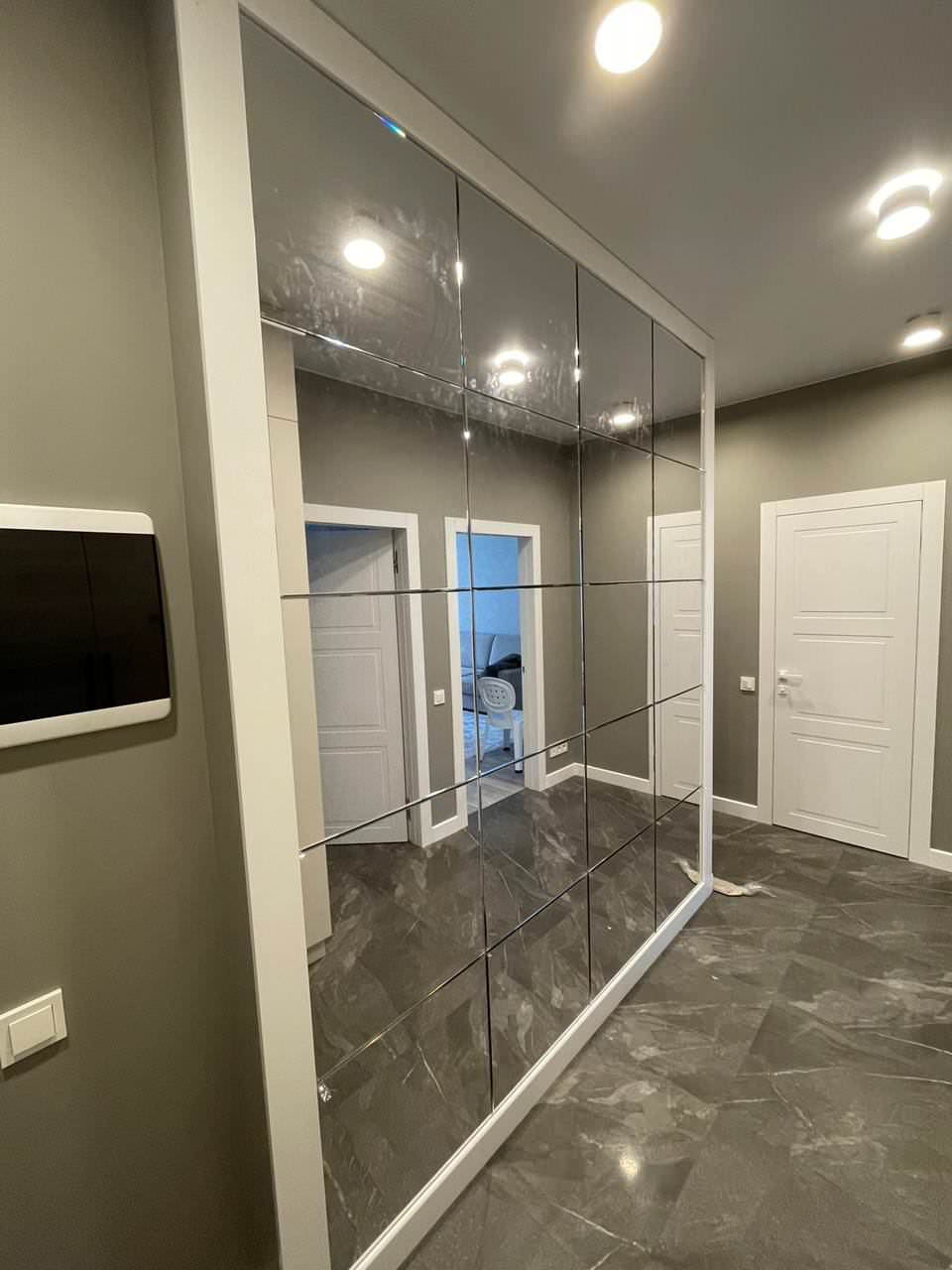 Обложка проекта: Зеркальное панно на стену.