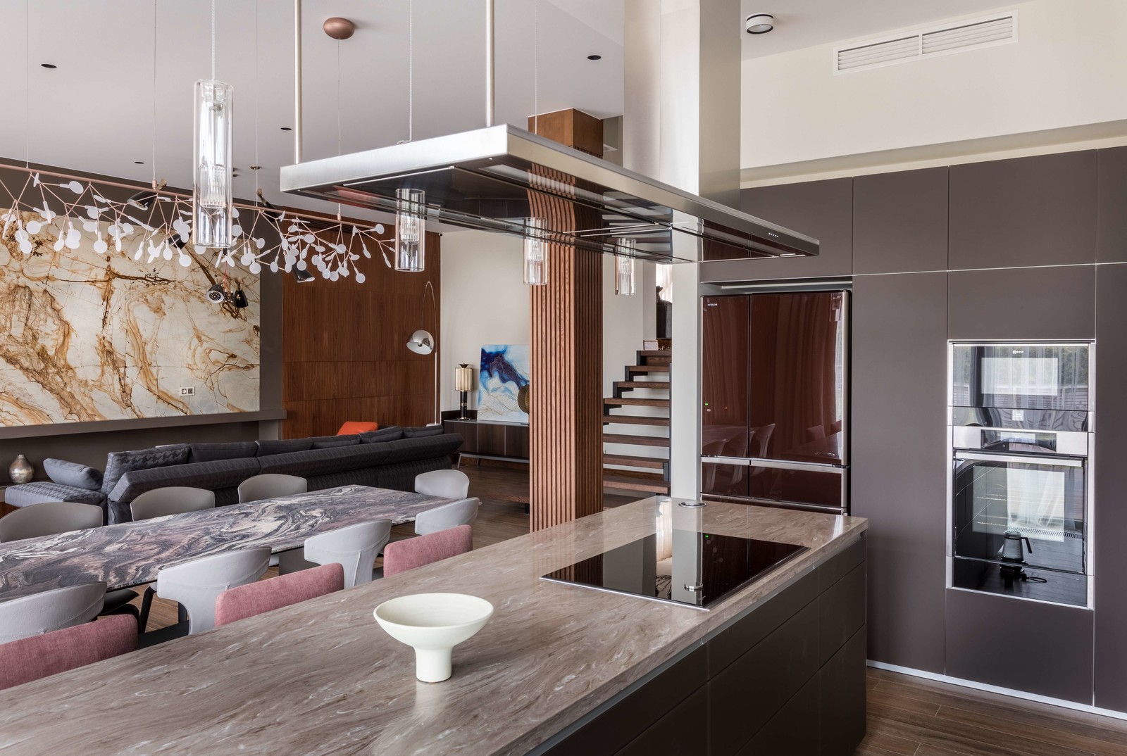 Загородный дом 650 м2