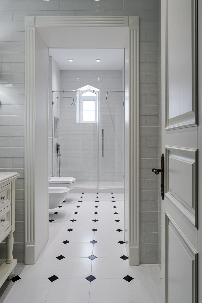 Немного солнца в холодной воде. Реализация