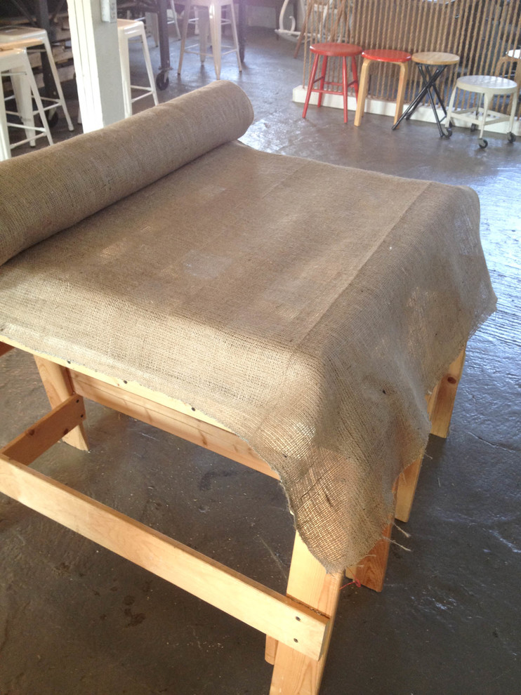 DIY: Как сделать пуф из паллет своими руками