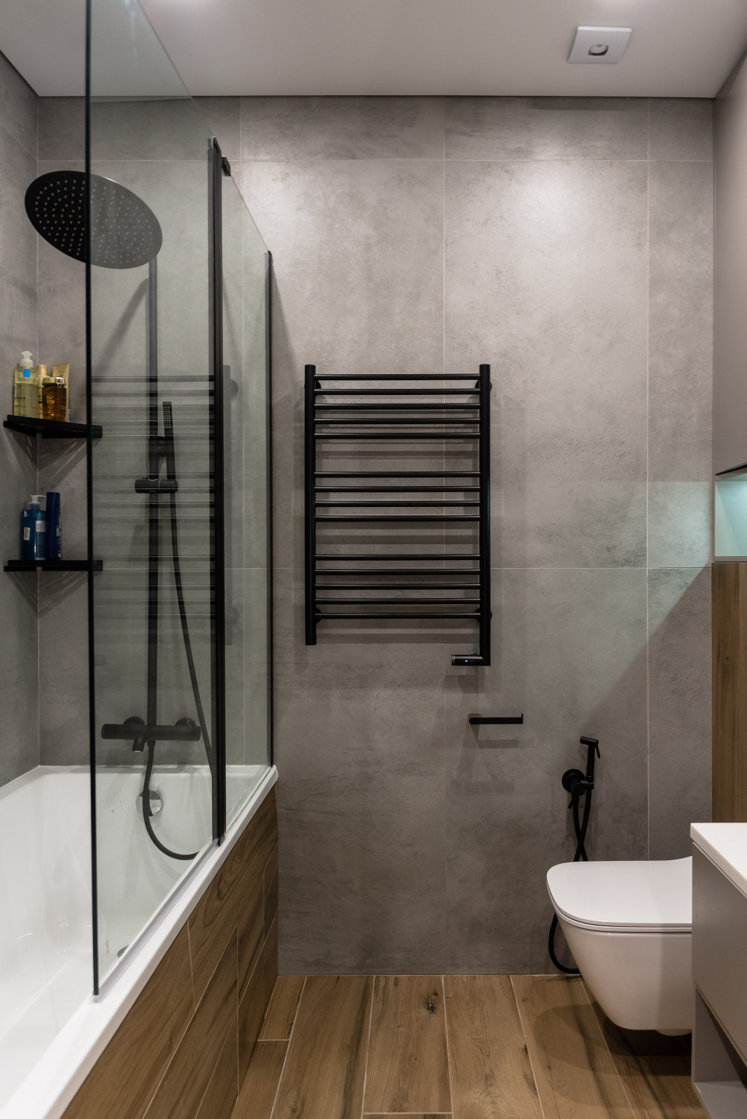 ЖК "АртСити" Прихожая и Санузлы