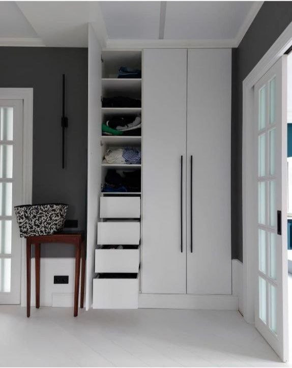 Шкафы и гардеробные