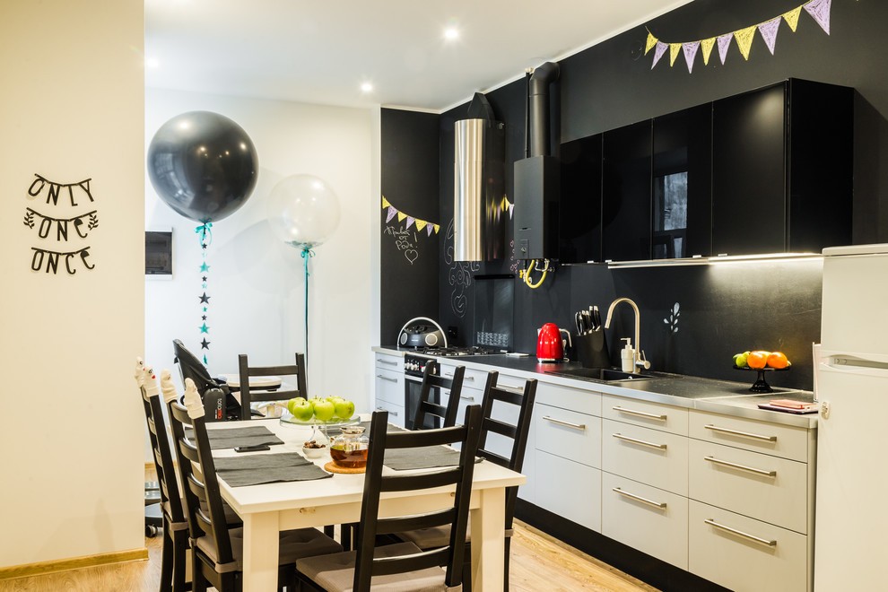 Обложка альбома: Газовая колонка