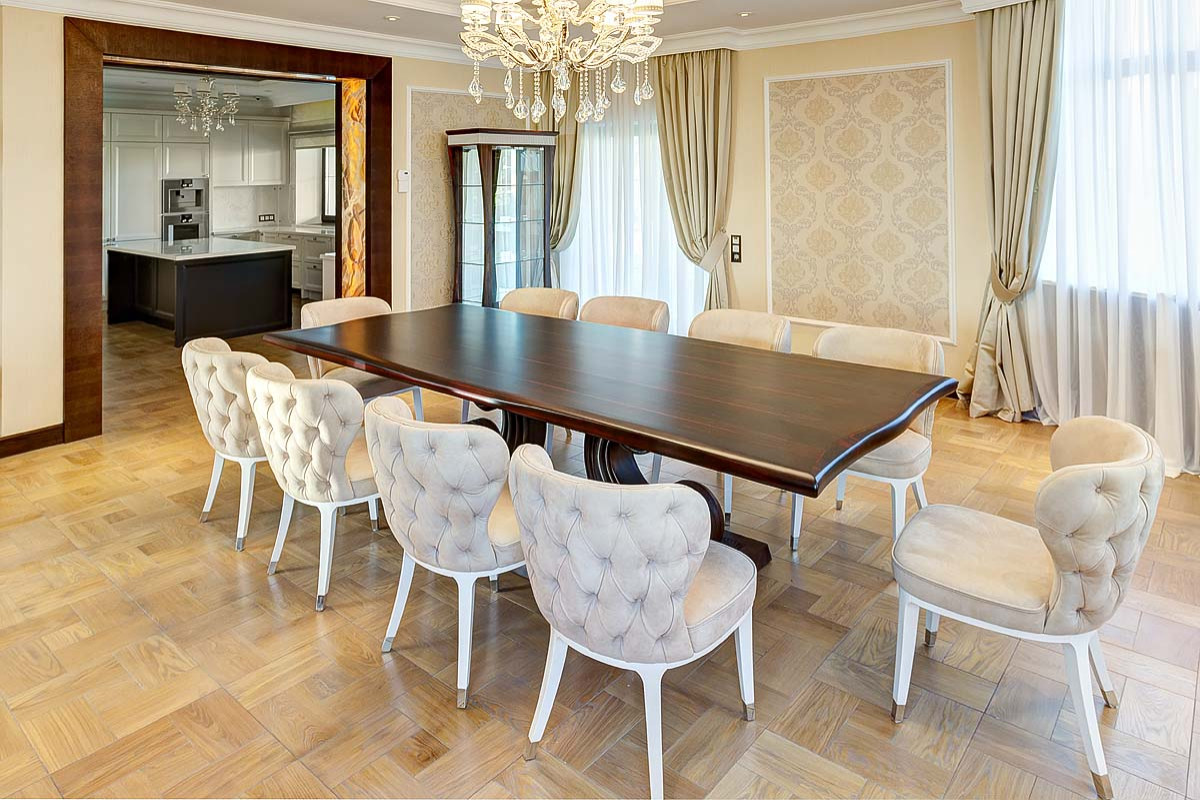 Дом в бежевых тонах