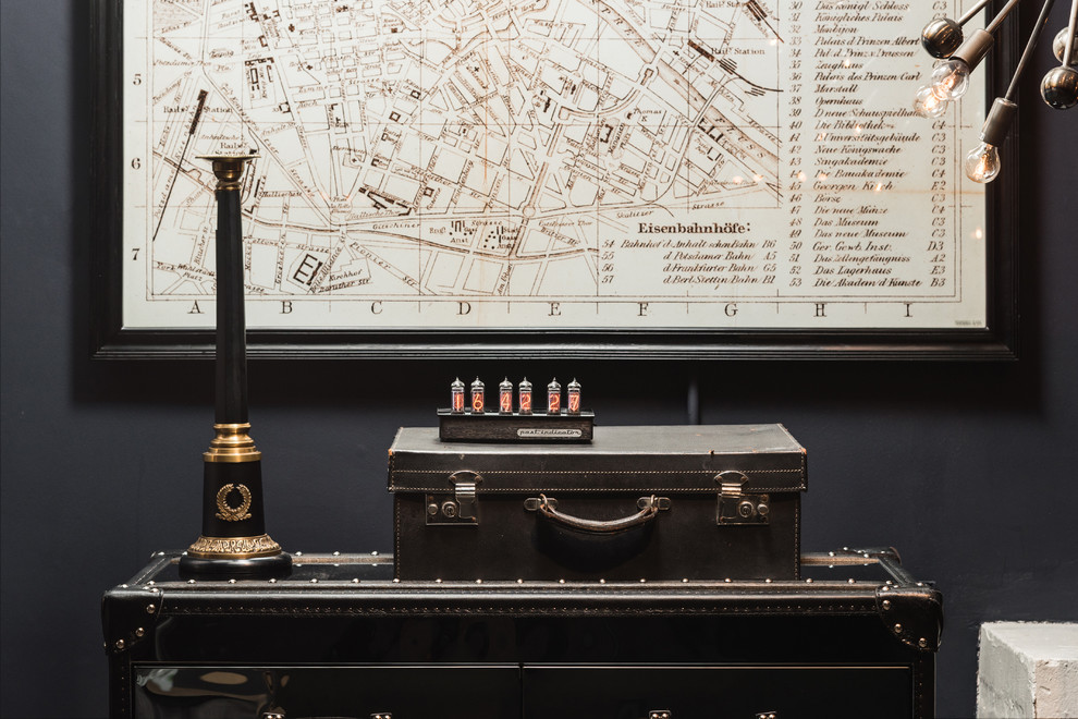 Ламповые часы Восток-1 тёмные