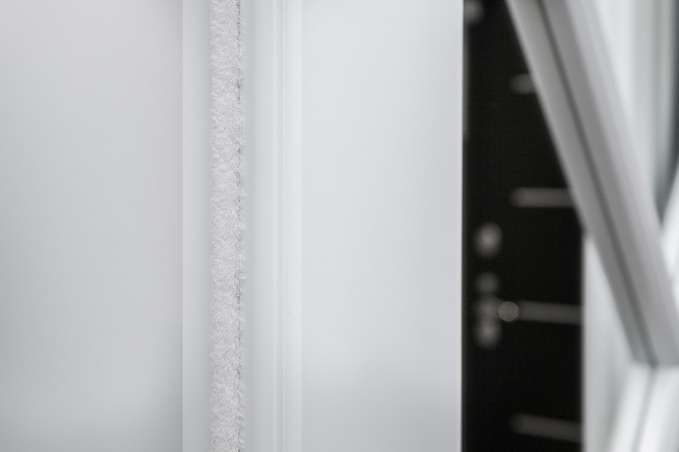 Мебель для прихожей в современном классическом стиле