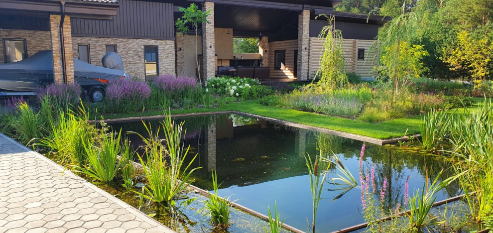 Водоемы и бассейны в саду