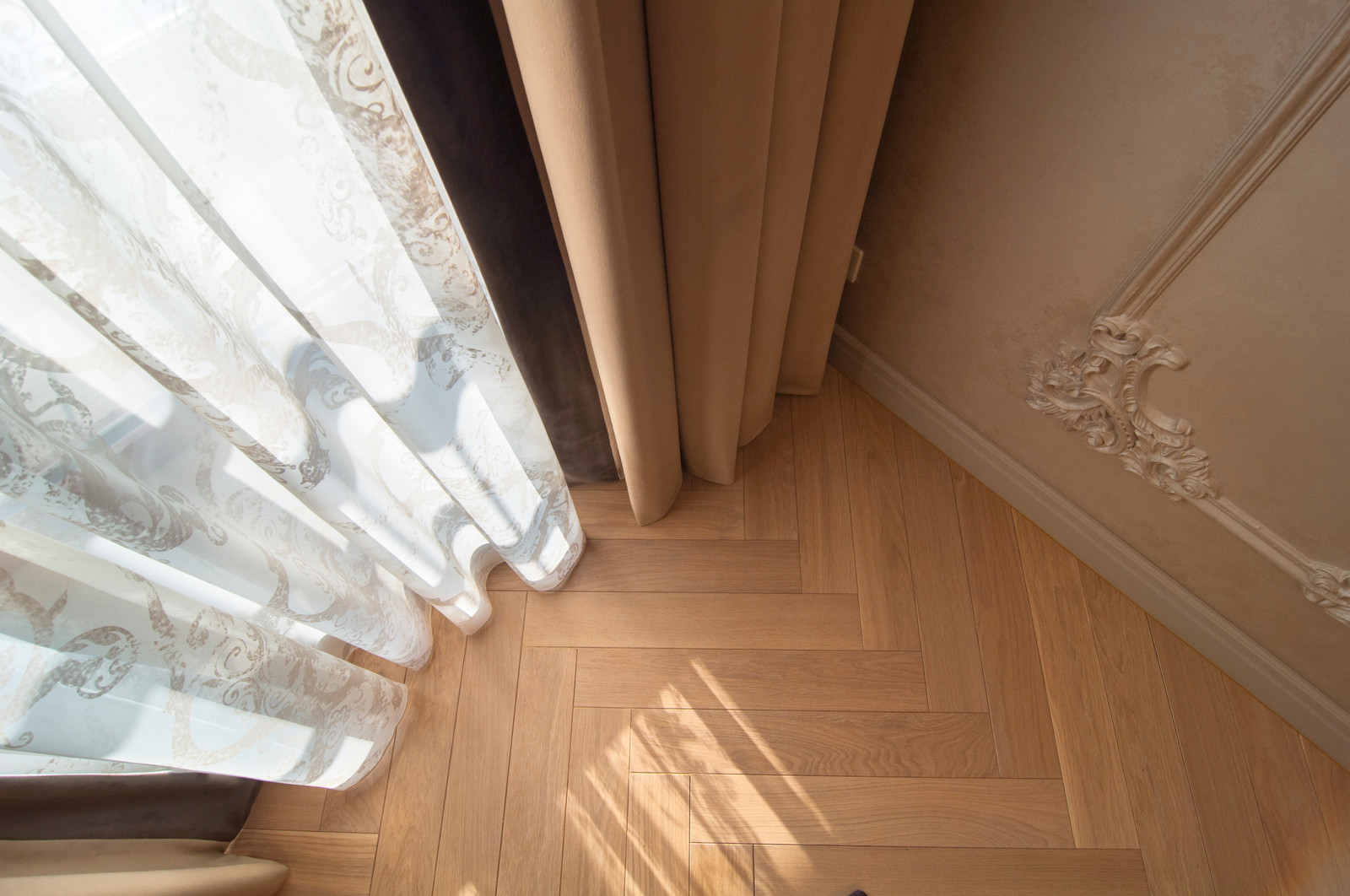 Обложка проекта: Шторы в дизайнерскую квартиру. Неоклассика. 2019