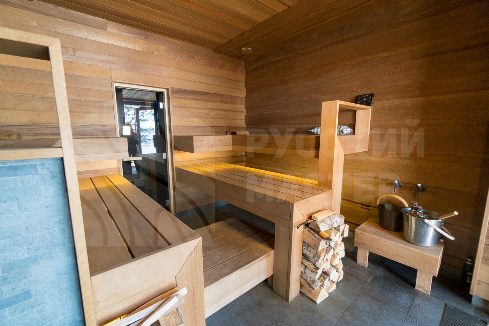 Одноэтажный дом в современном стиле с уютной сауной