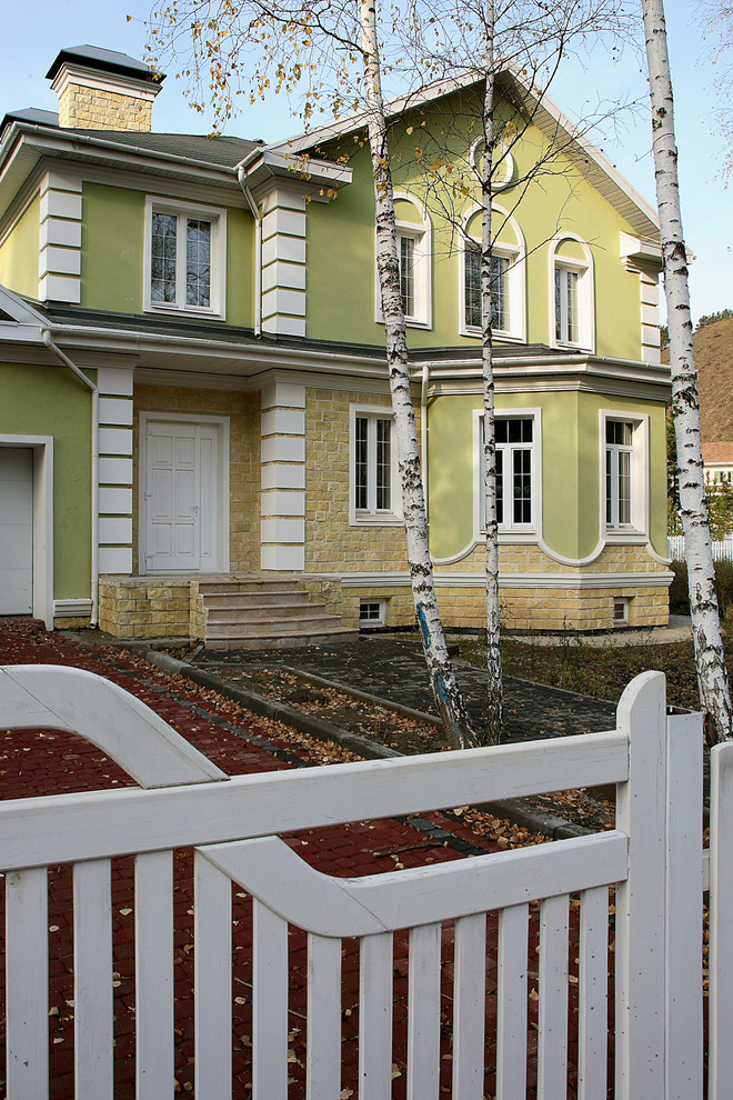 Обложка проекта: Фотосессия для компании ООО ИНКОМ "Сосны" Красноярск. 2007.