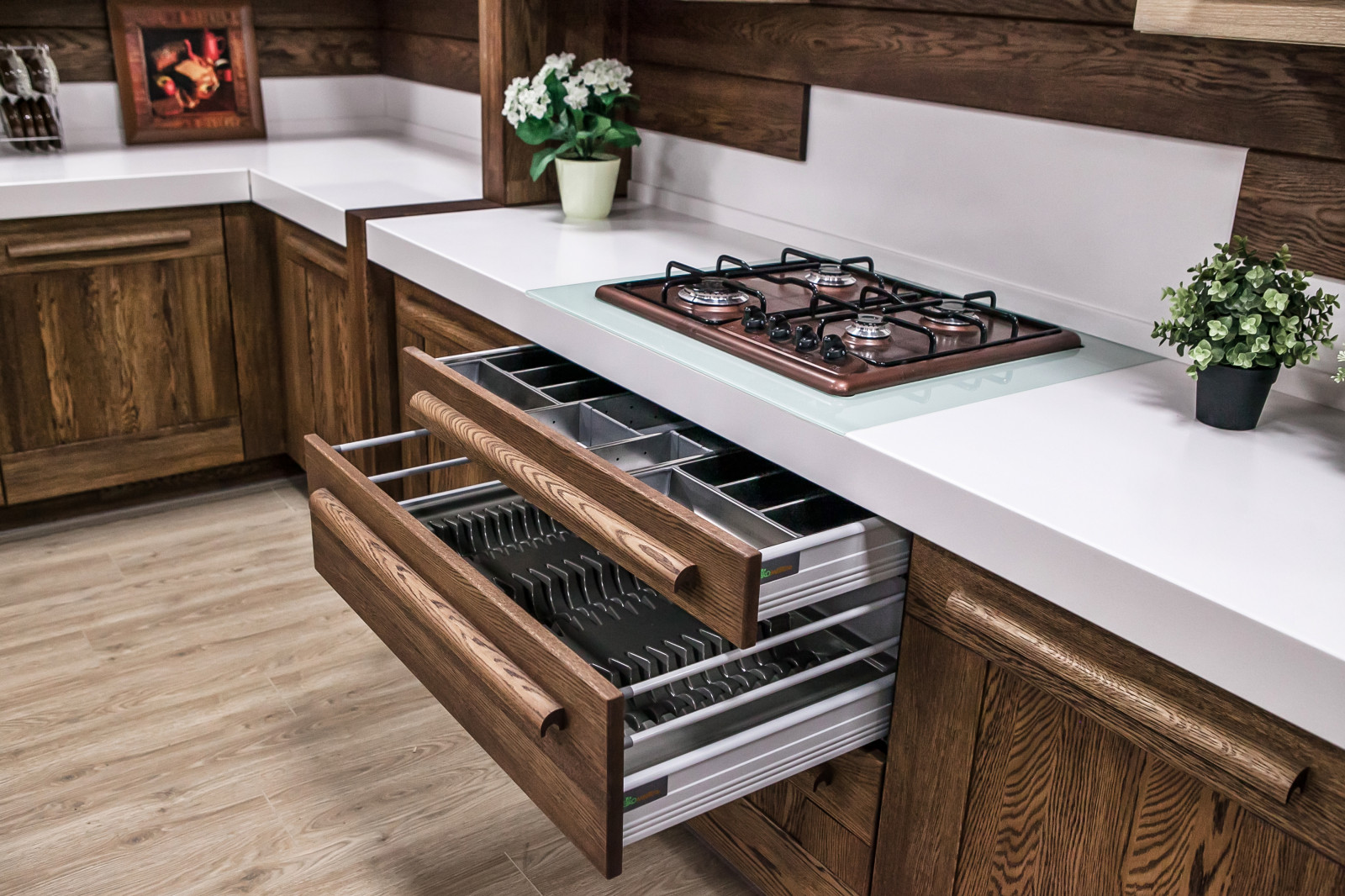 Дубовая кухня в современном стиле