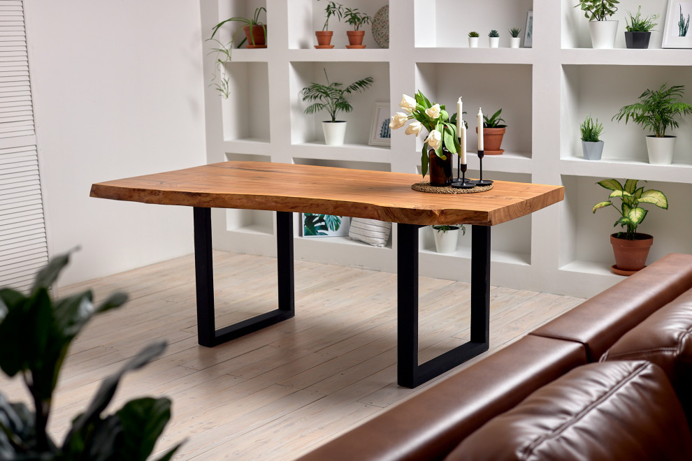 Обеденный стол из слэба карагача