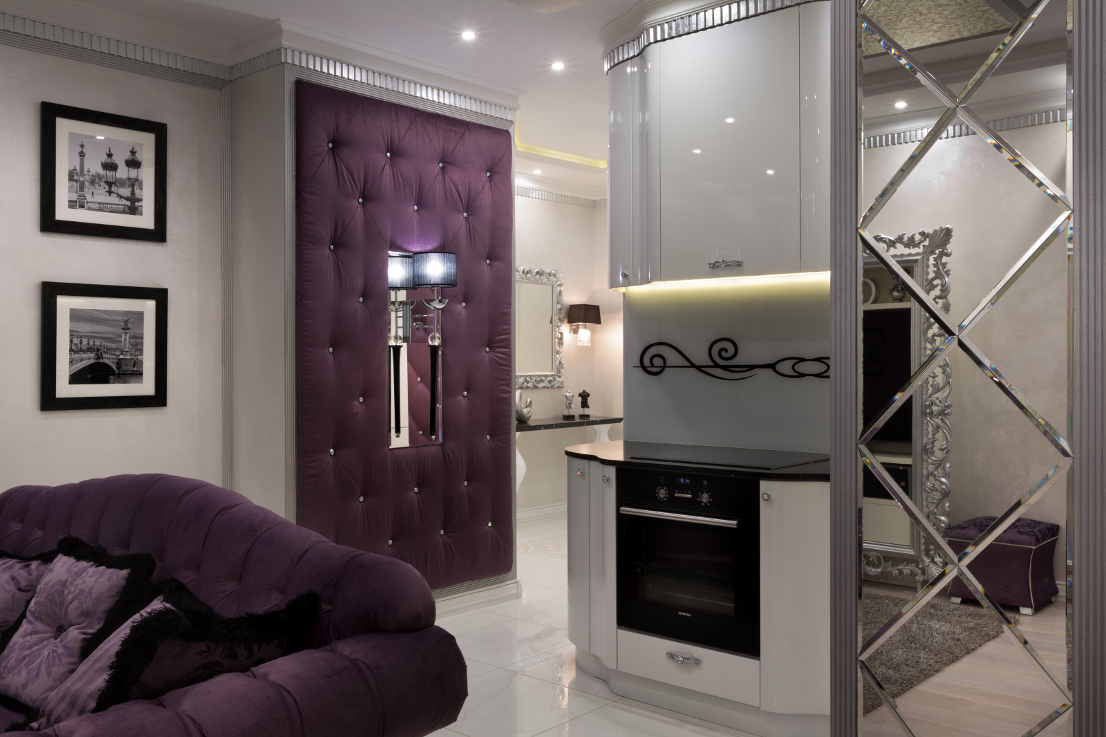 Светлые тона и зеркальные поверхности от Виктории Витковской