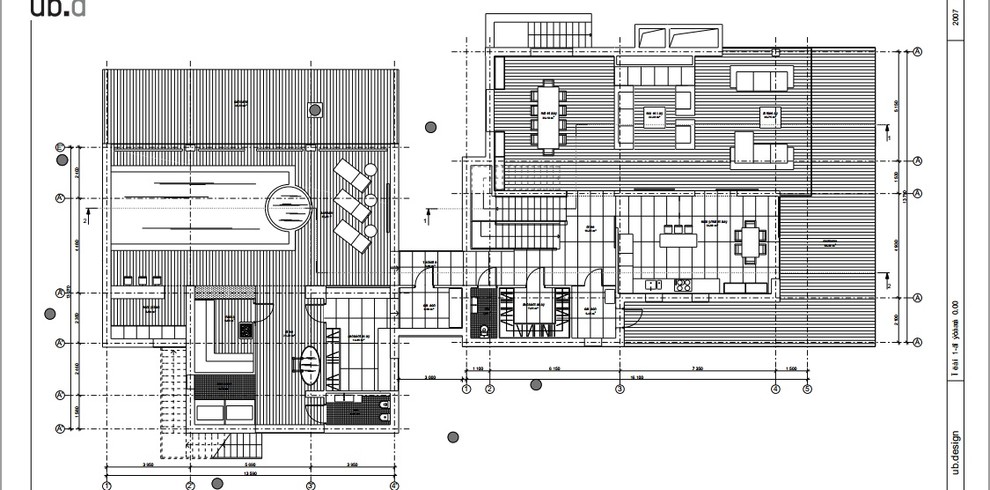 Проект недели: Эклектика и минимализм в двусветной гостиной