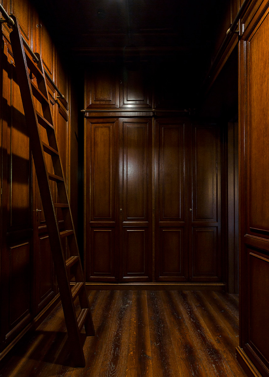 "Нехорошая квартира"