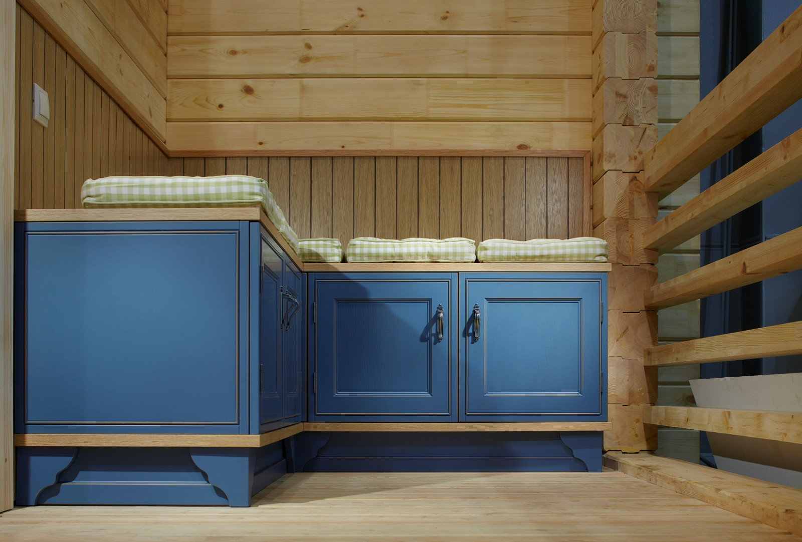 Кухня на летней веранде