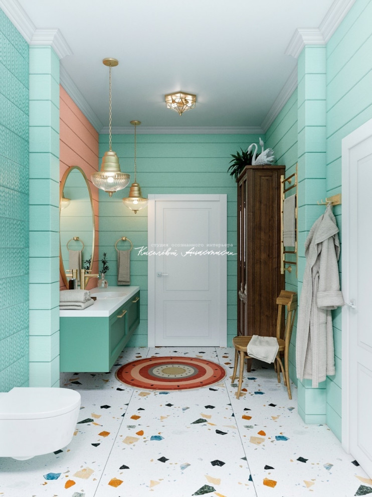 Деревянный дом в лесу