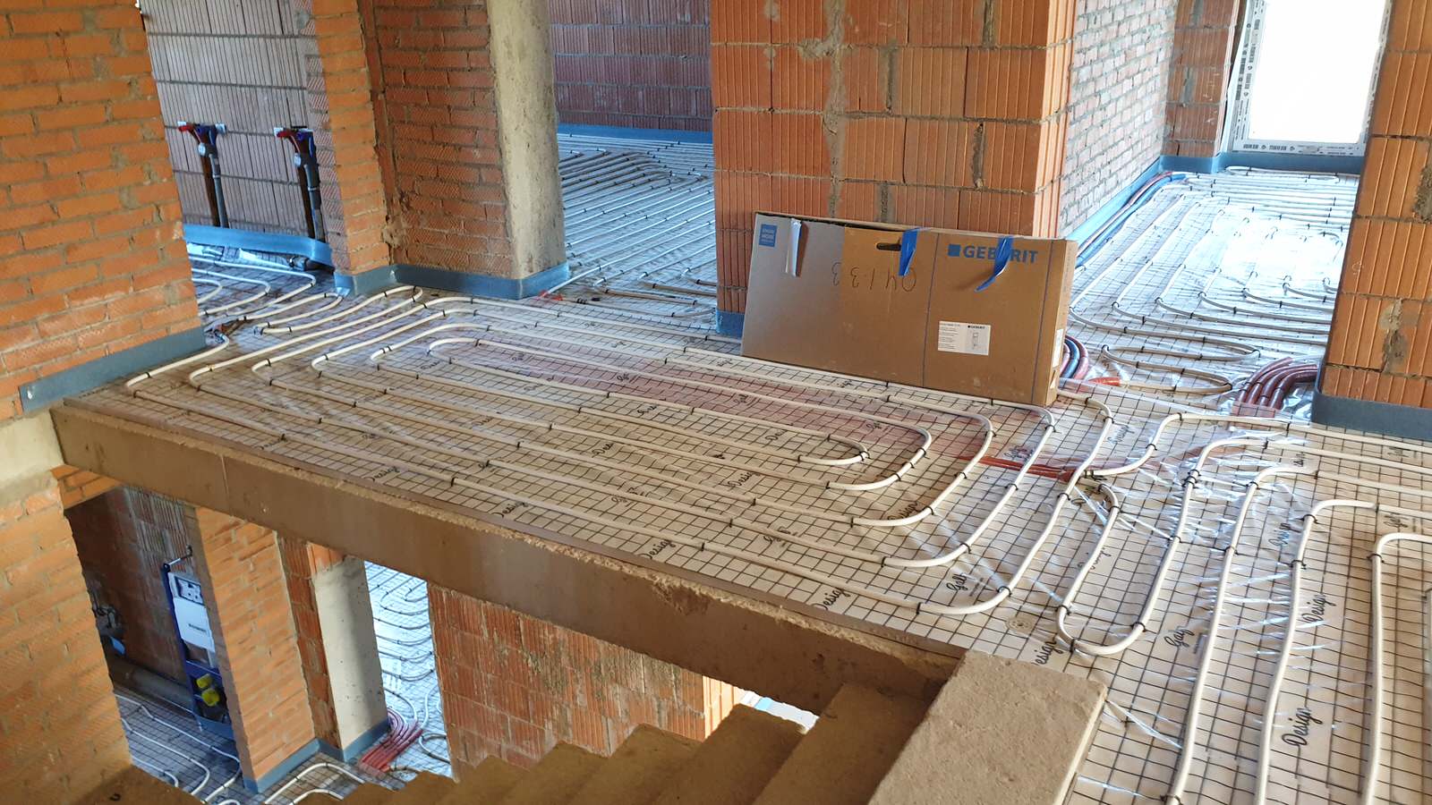 Обложка проекта: Монтаж Отопления и сантехники в частном доме