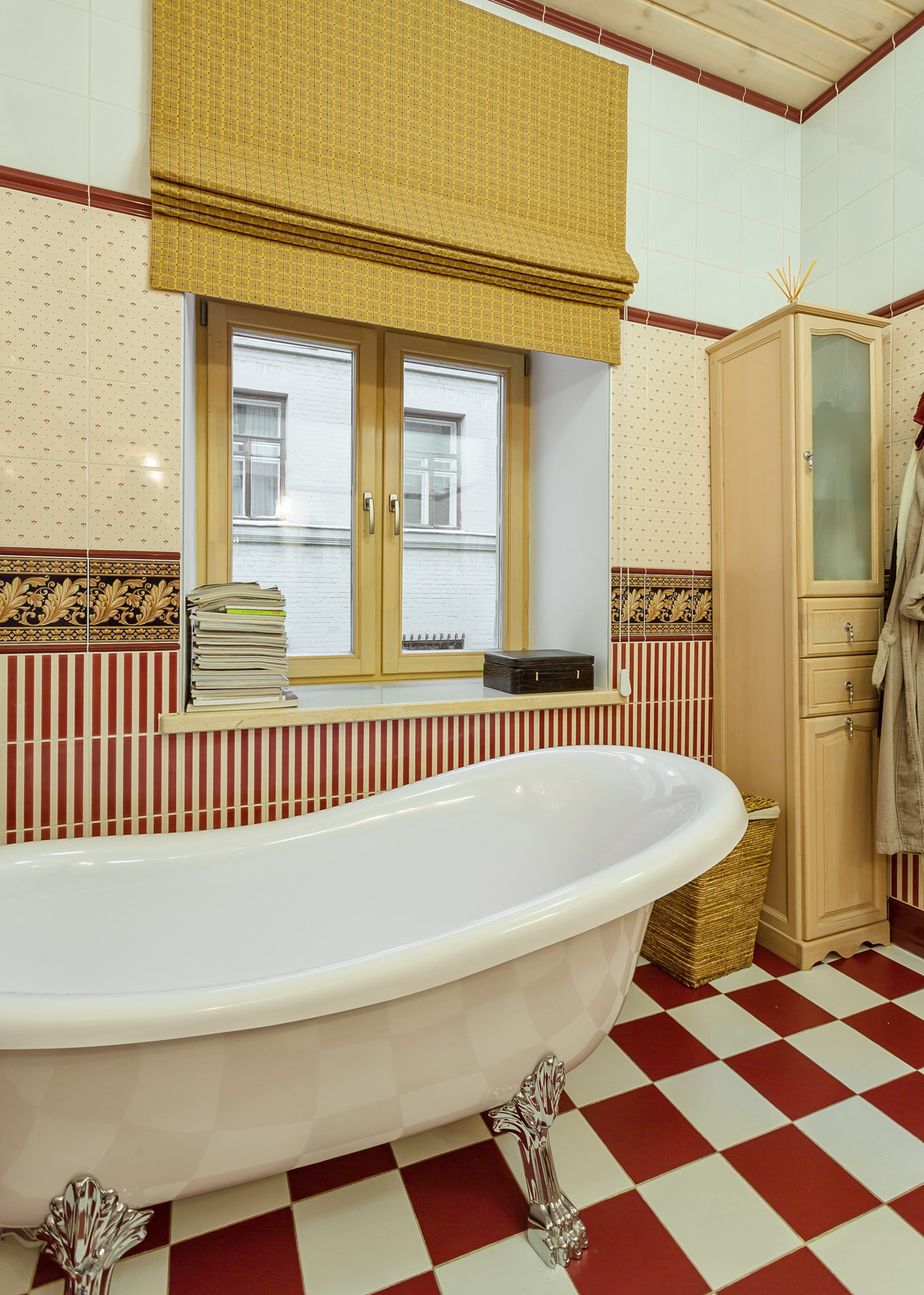 Элегантная квартира в старом московском переулке.