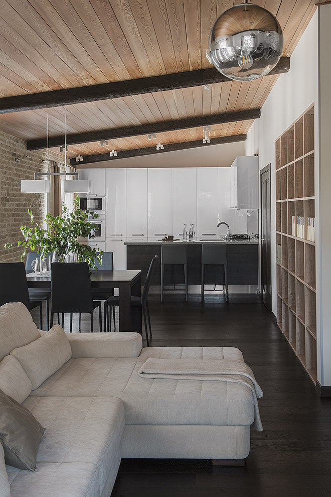 Houzz тур: Квартира с мансардной крышей в Петербурге