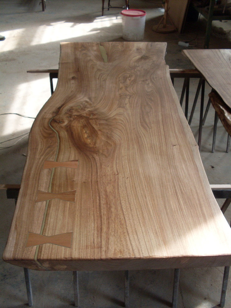 Столы , консоли и изголовья кроватей из Слэбов