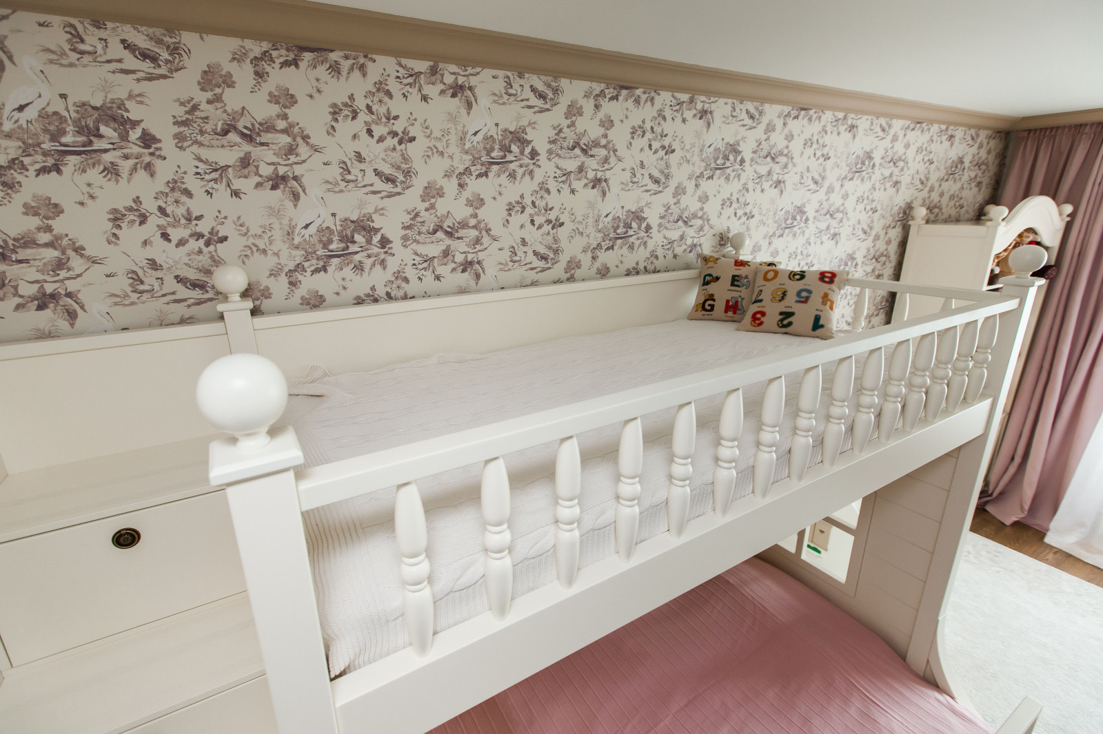 Мебель в квартиру на ул. Сенной