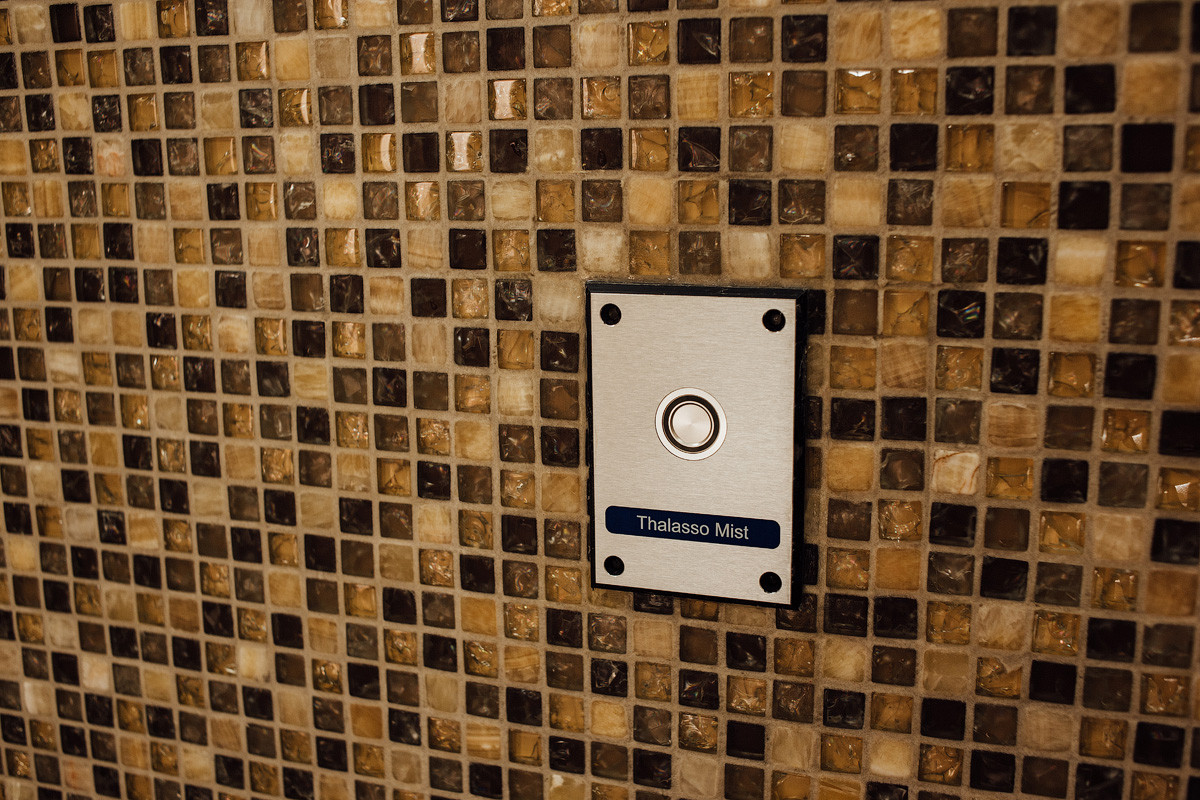 Эффект морского климата.