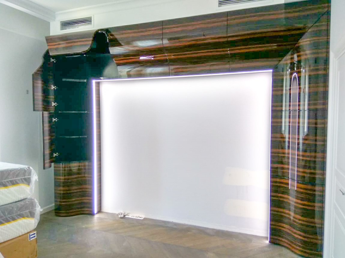 Шкафы в спальную комнату